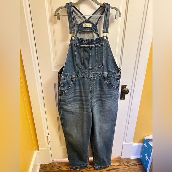 Madewell stright leg denium overalls, sz XL. In Dennett wash - Picture 2 of 16